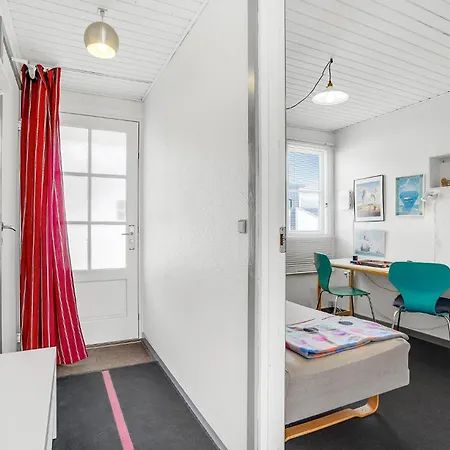 3 Bedroom Awesome In Holiday home