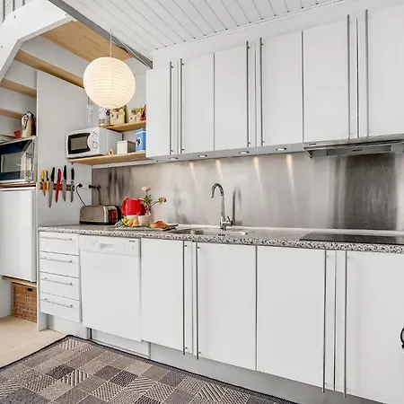בית נופש 3 Bedroom Lovely In